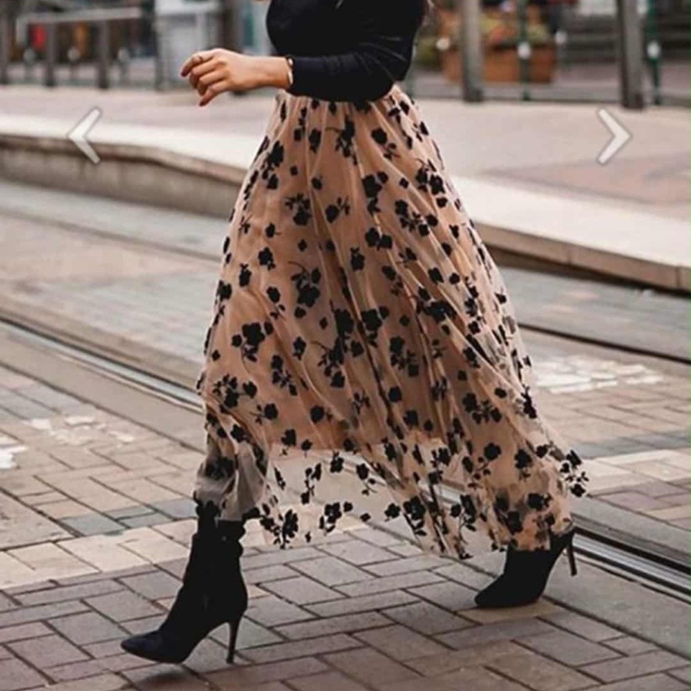 3D Posey Double-Layered Mesh Tulle Midi Skirt in Caramel sz 2XL-3XL